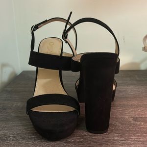 FOREVER 21 black heels